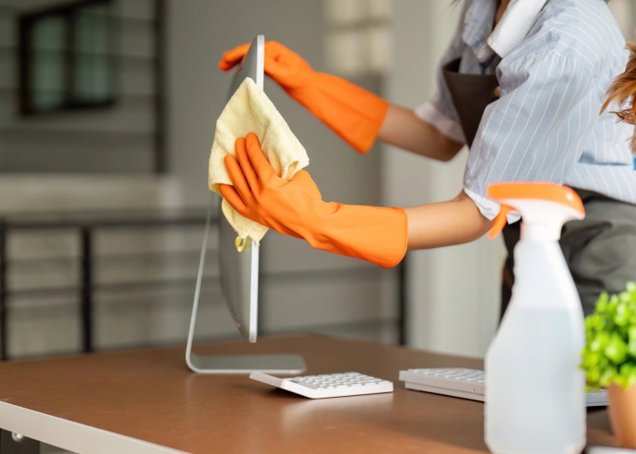 Pulizia uffici a Aversa 81031